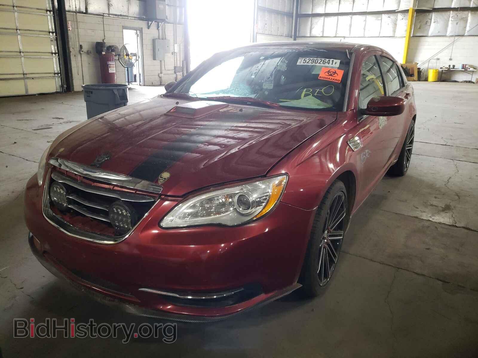 2014 CHRYSLER 200 - VIN: 1C3CCBAB5EN231569 - Фото 2