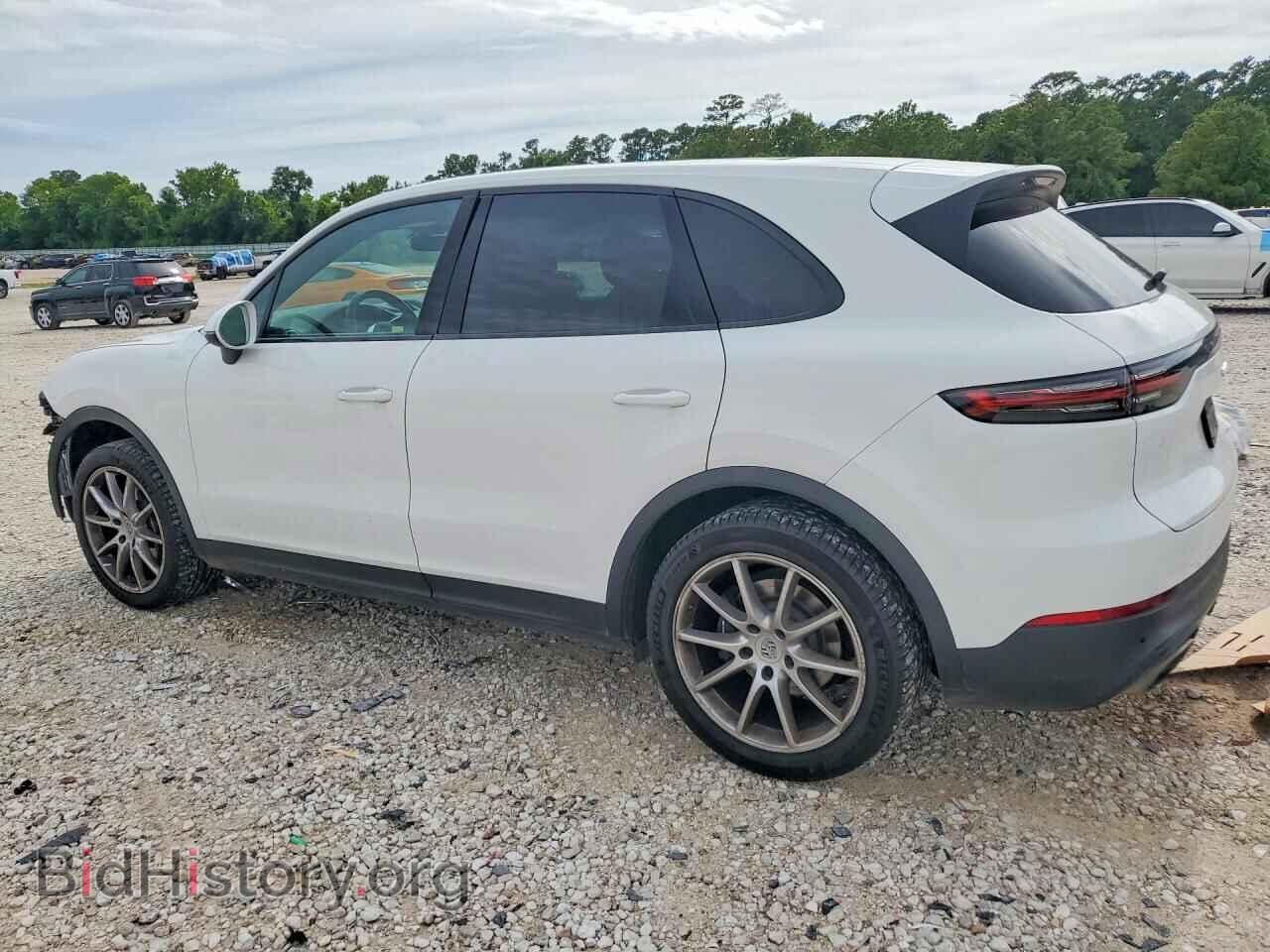 2019 PORSCHE CAYENNE - VIN: WP1AA2AY9KDA01241 - Photo 2