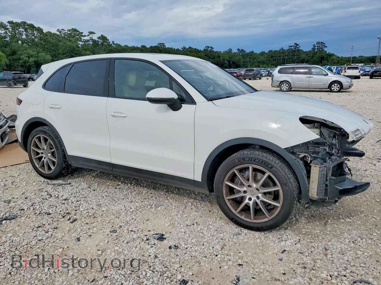 2019 PORSCHE CAYENNE - VIN: WP1AA2AY9KDA01241 - Photo 4