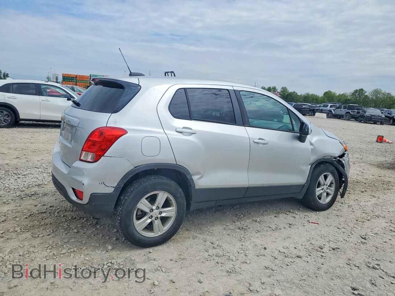 2020 CHEVROLET TRAX - VIN: KL7CJNSB7LB323392 - Photo 3