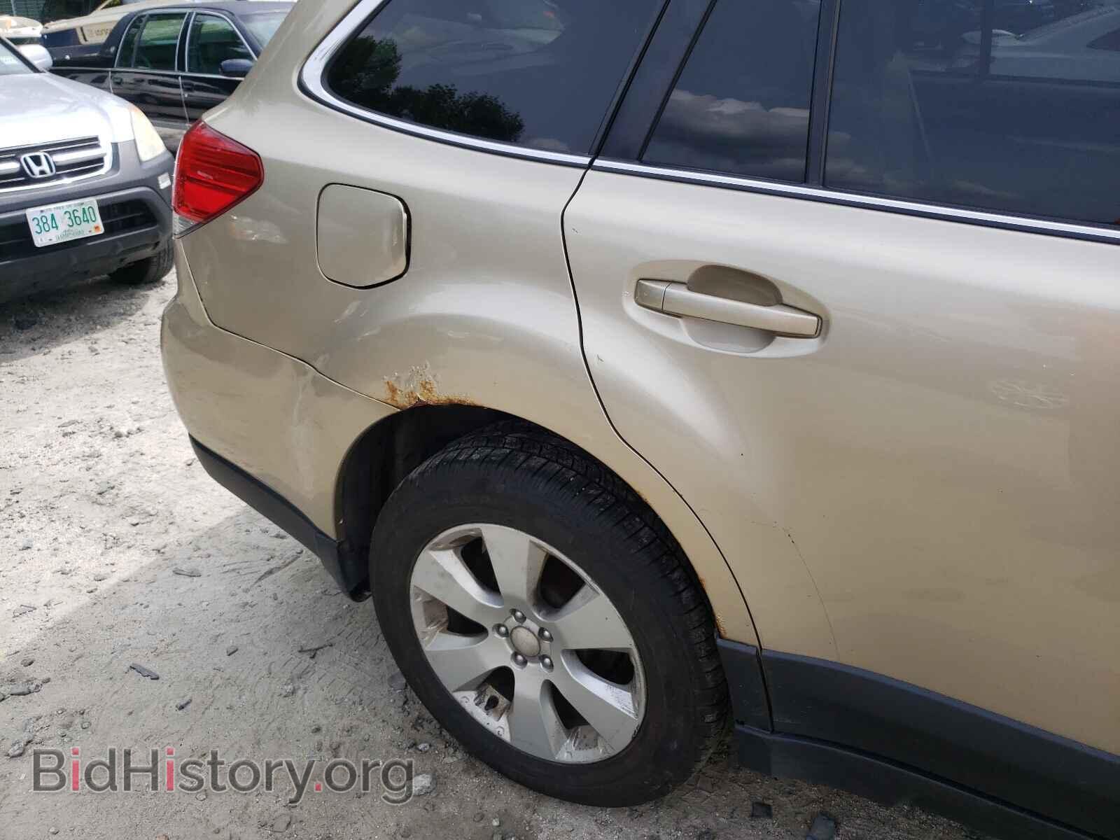 2010 SUBARU OUTBACK - VIN: 4S4BRBCC8A3371368 - Фото 9