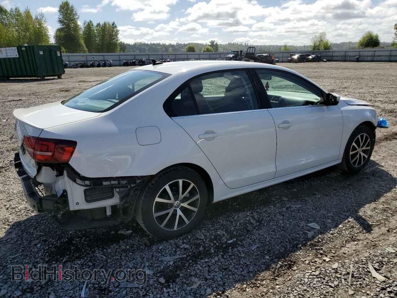 2017 VOLKSWAGEN JETTA - VIN: 3VWDB7AJ1HM276852 - Фото 3