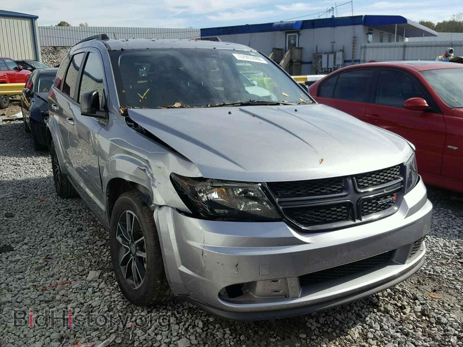 Photo 3C4PDCAB2HT662276 - DODGE JOURNEY SE 2017