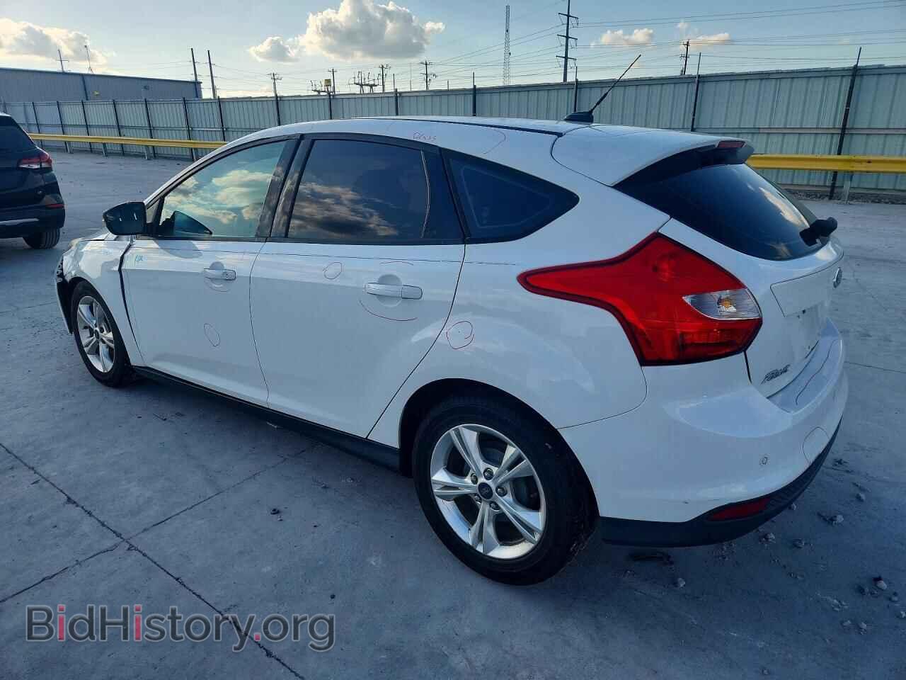 2014 FORD FOCUS - VIN: 1FADP3K29EL233822 - Фото 2