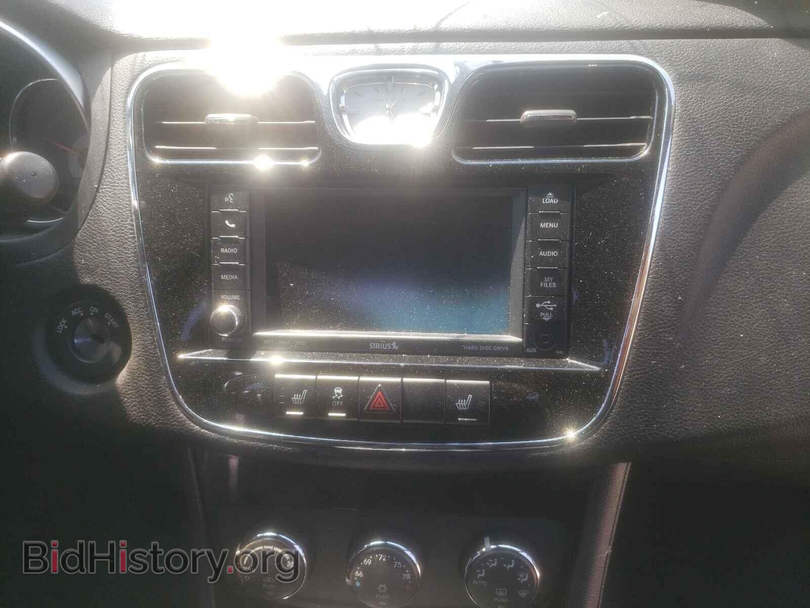 2011 CHRYSLER 200 - VIN: 1C3BC2FG9BN519462 - Фото 9