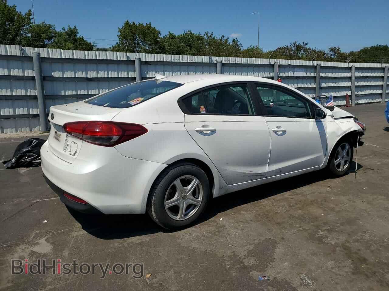 2017 KIA FORTE - VIN: 3KPFL4A71HE102527 - Фото 3