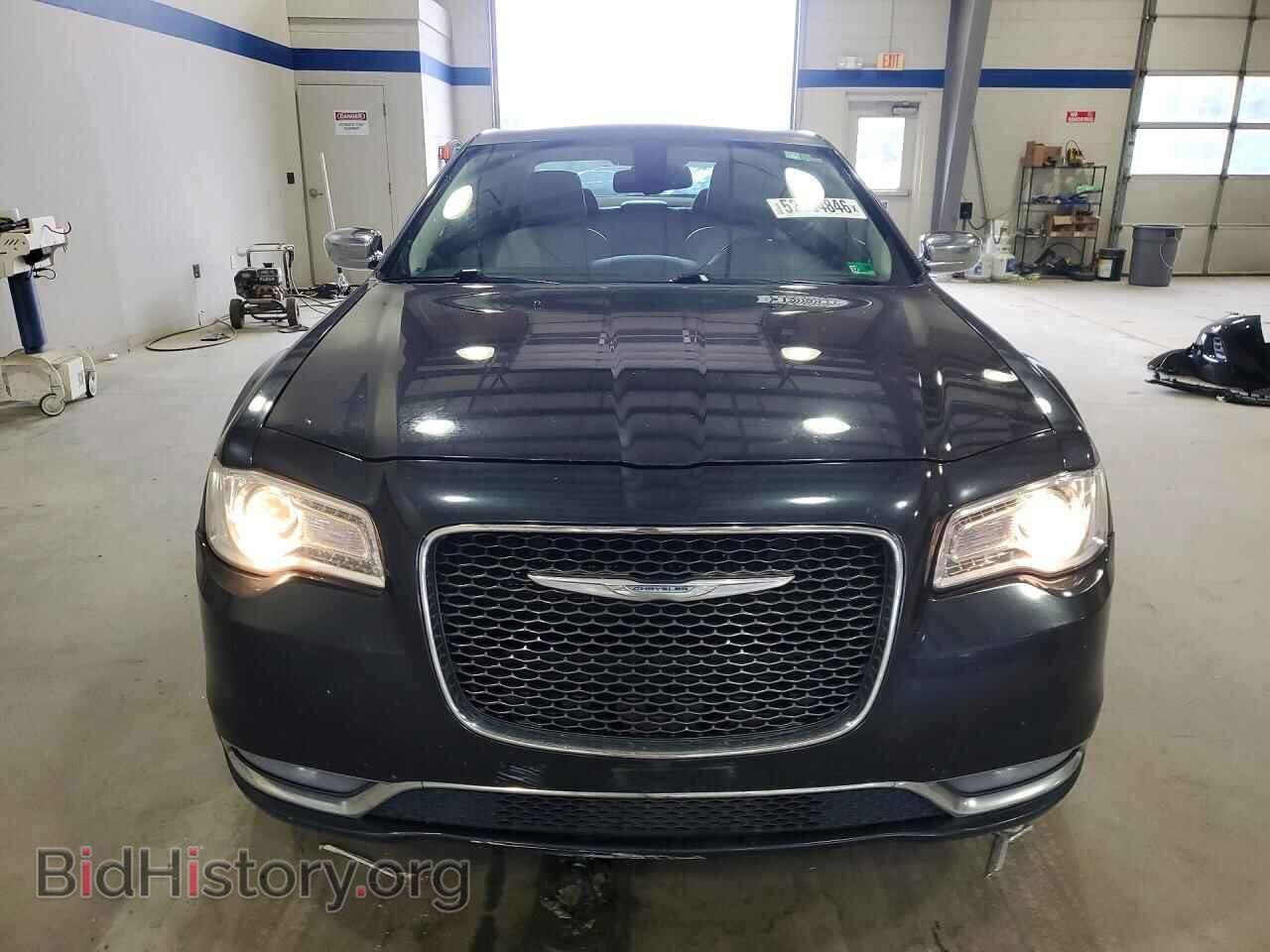 2016 CHRYSLER 300 - VIN: 2C3CCAKGXGH170817 - Фото 5
