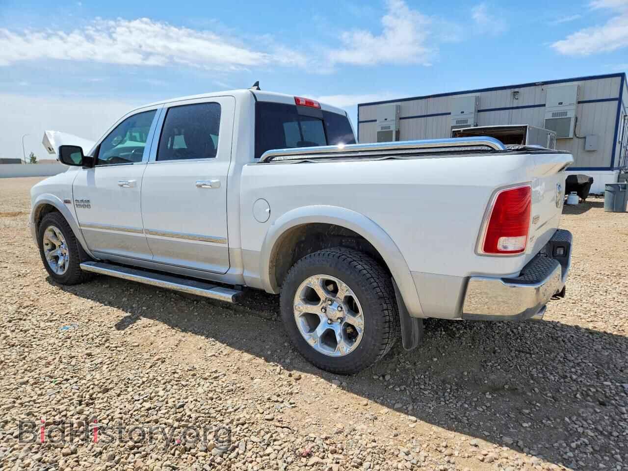 2015 RAM 1500 - VIN: 1C6RR7NT5FS632926 - Фото 2