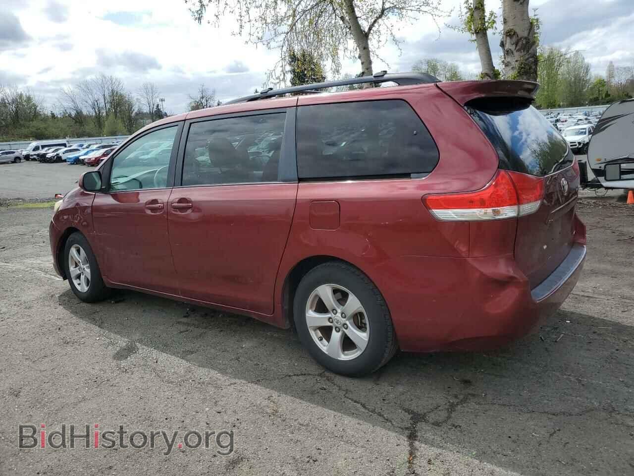 2011 TOYOTA All Models - VIN: 5TDKK3DC6BS009889 - Фото 2