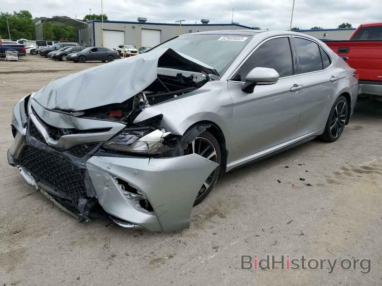 Photo 4T1B61HK2JU108287 - TOYOTA CAMRY 2018