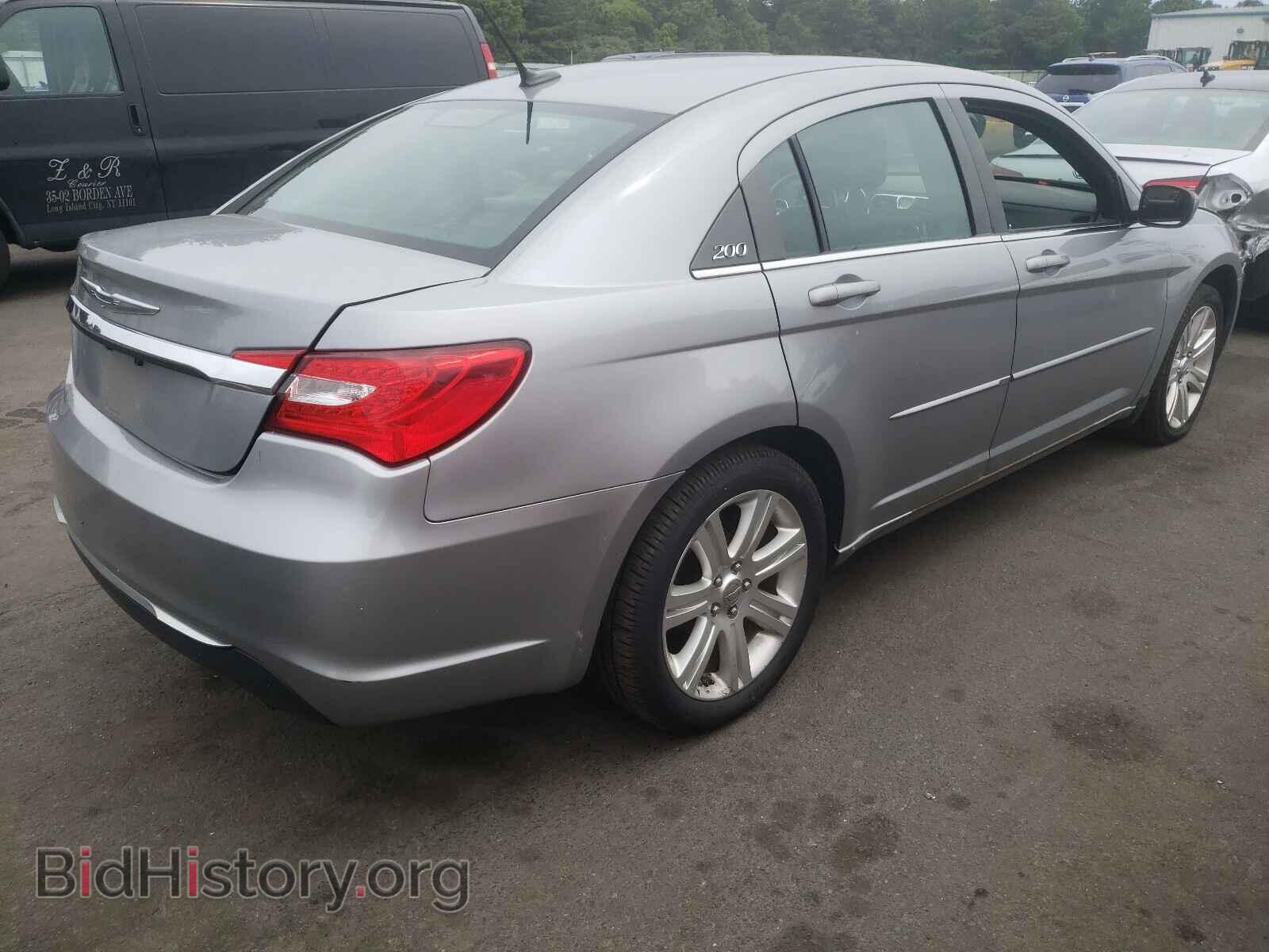 2013 CHRYSLER 200 - VIN: 1C3CCBBB8DN655938 - Фото 4