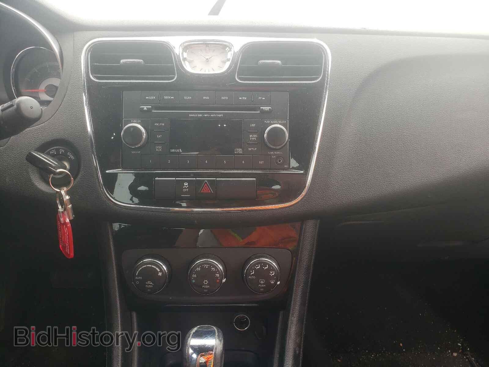 2013 CHRYSLER 200 - VIN: 1C3CCBBB8DN655938 - Фото 9