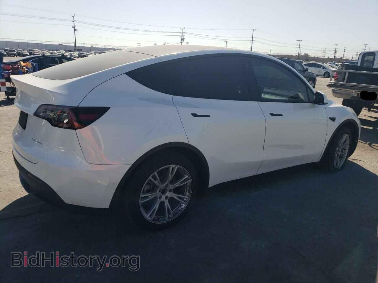 2022 TESLA MODEL Y - VIN: 7SAYGDEE4NF392020 - Фото 3