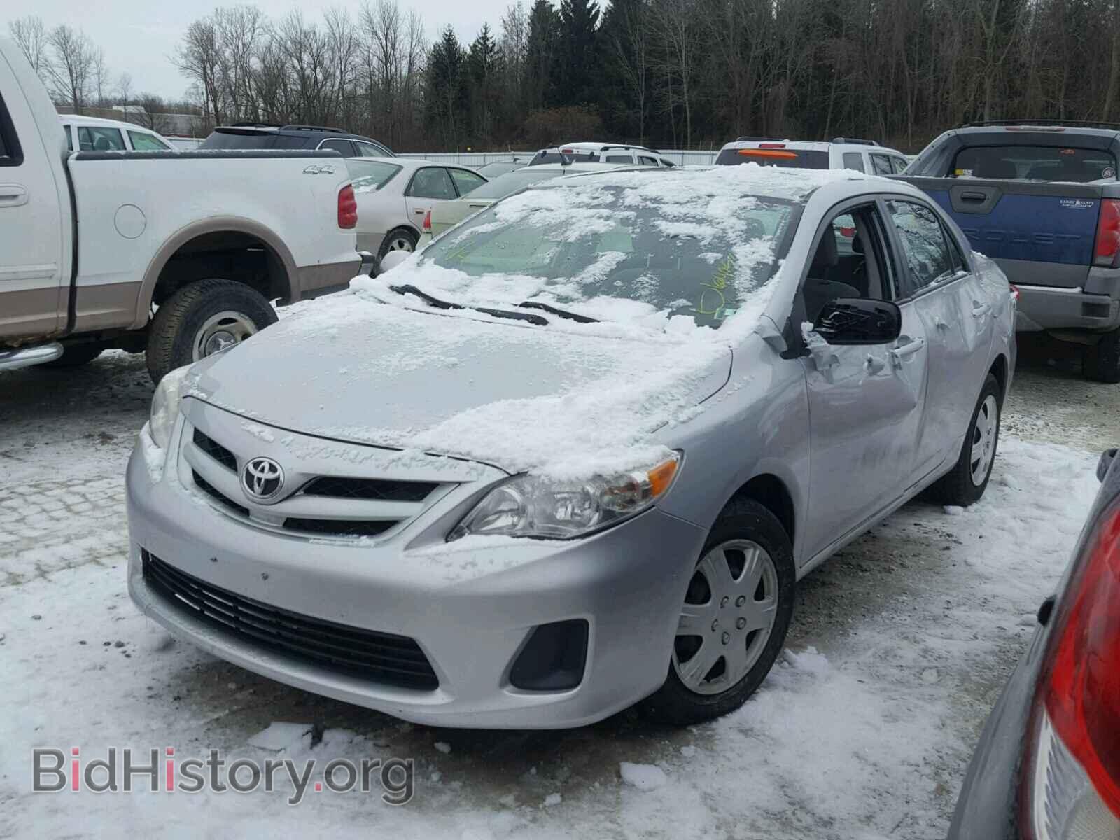 2011 TOYOTA COROLLA BA - VIN: 2T1BU4EE4BC725294 - Фото 2