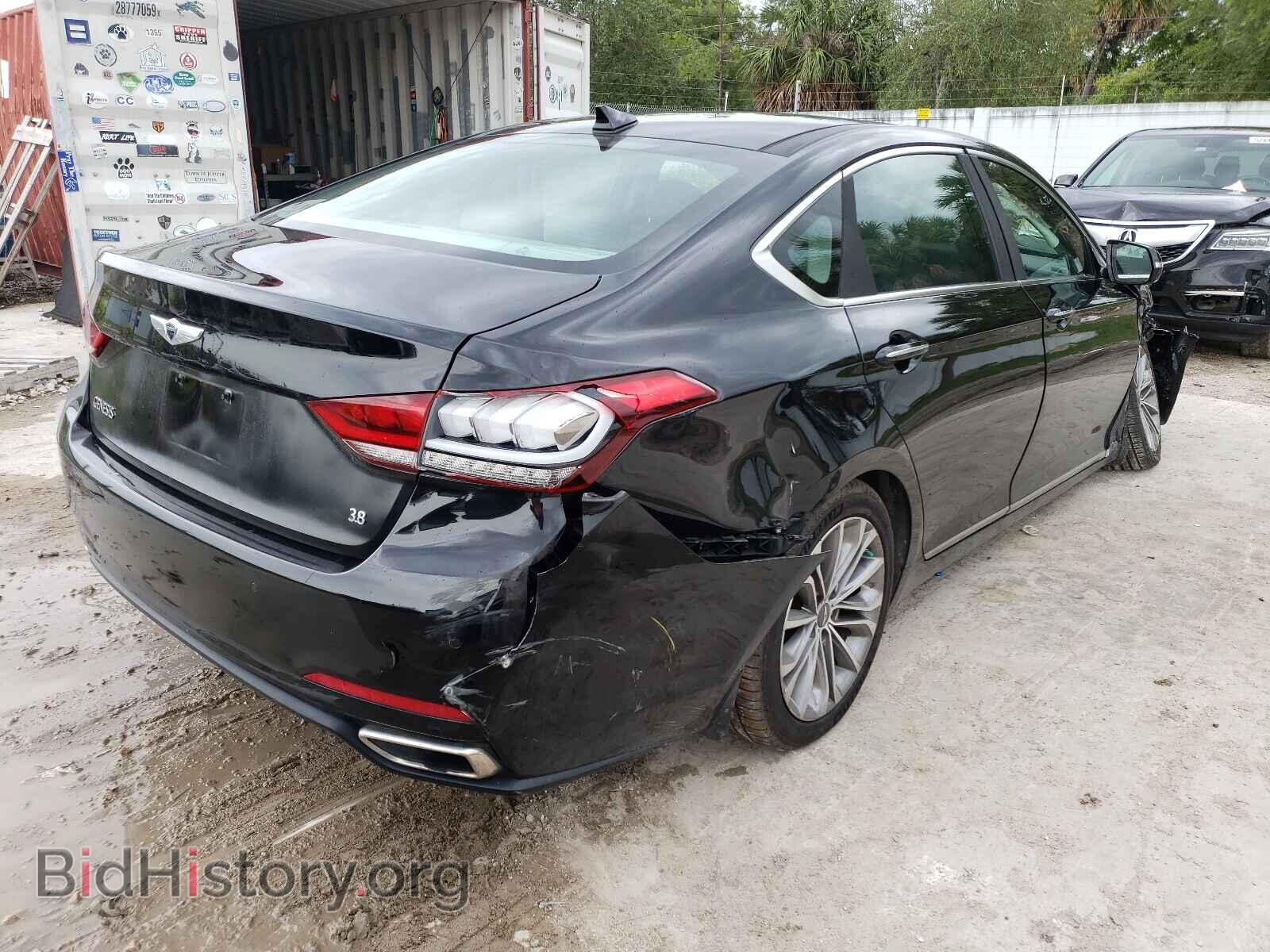 2016 HYUNDAI GENESIS - VIN: KMHGN4JE5GU106914 - Фото 4
