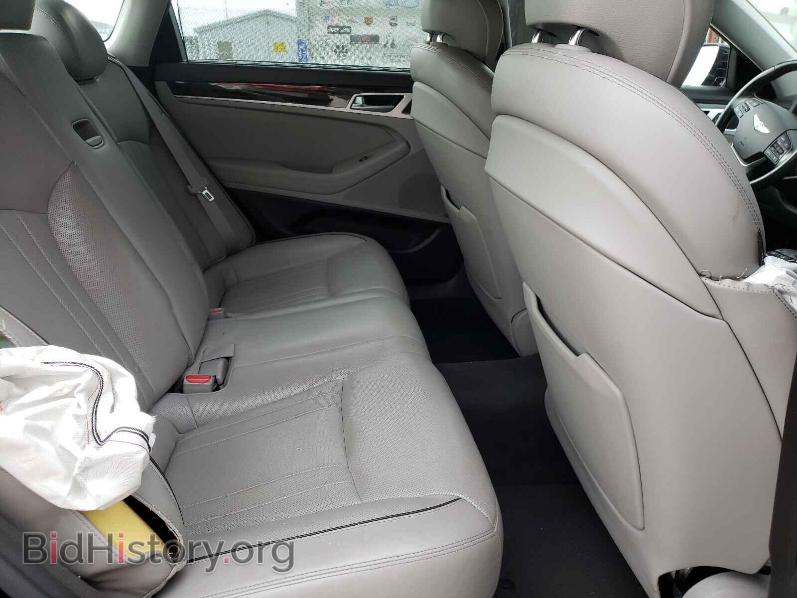 2016 HYUNDAI GENESIS - VIN: KMHGN4JE5GU106914 - Фото 6