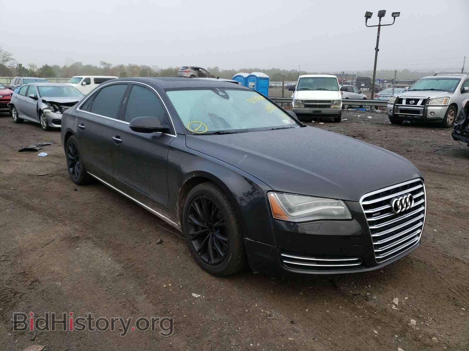 Photo WAURVAFD4BN014513 - AUDI A8 2011