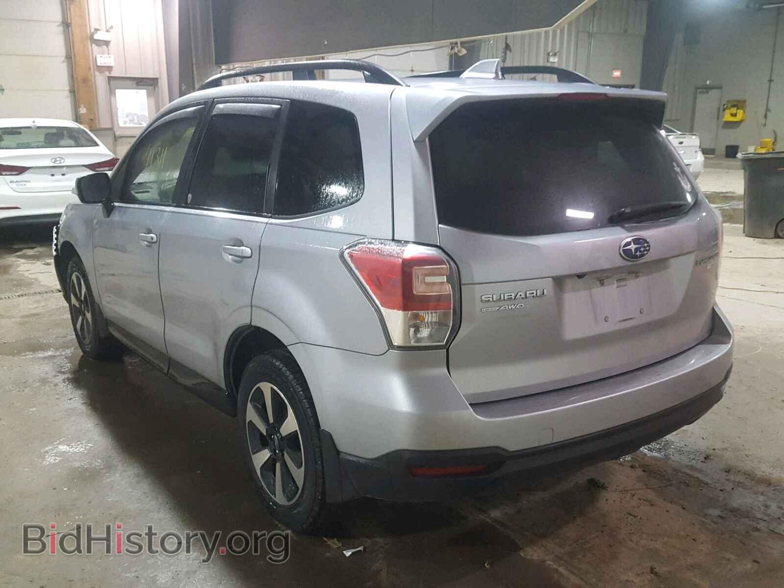 2017 SUBARU FORESTER - VIN: JF2SJAEC6HH453357 - Фото 3