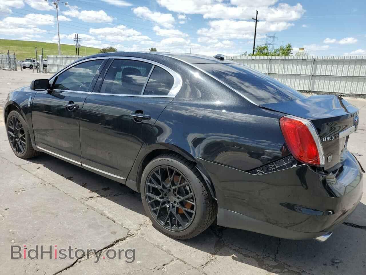 2010 LINCOLN MKS - VIN: 1LNHL9FT5AG606625 - Фото 2