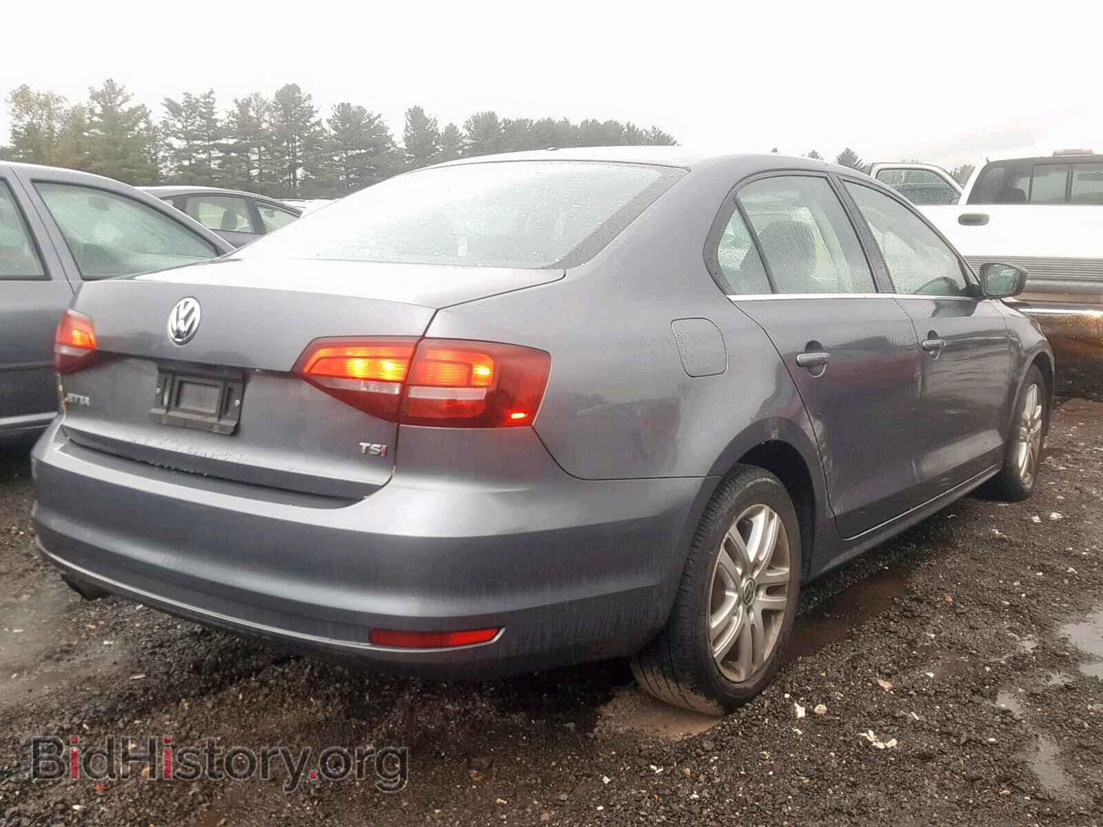 2017 VOLKSWAGEN JETTA - VIN: 3VW2B7AJ3HM326688 - Фото 4