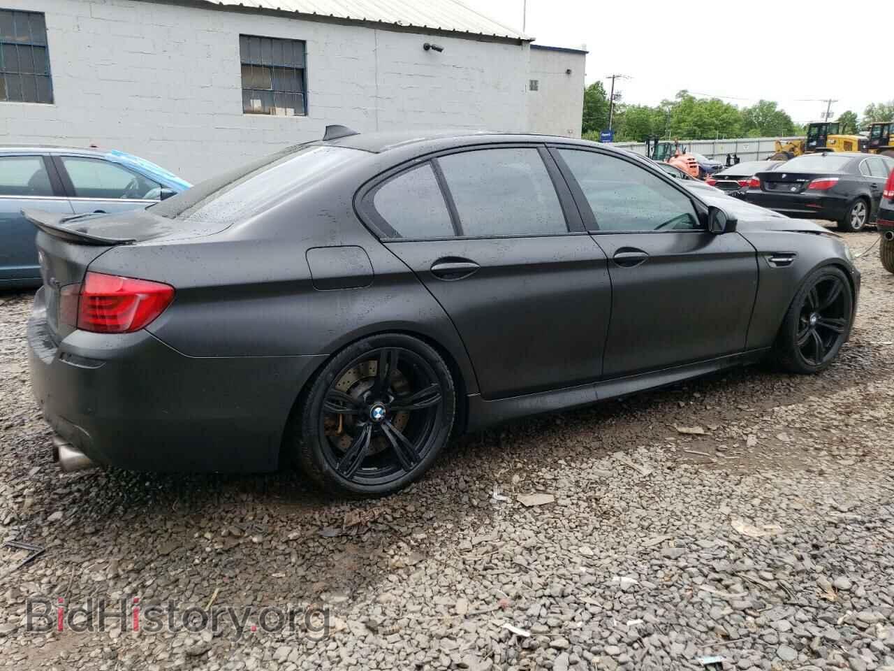 2013 BMW M5 - VIN: WBSFV9C57DD096496 - Фото 3