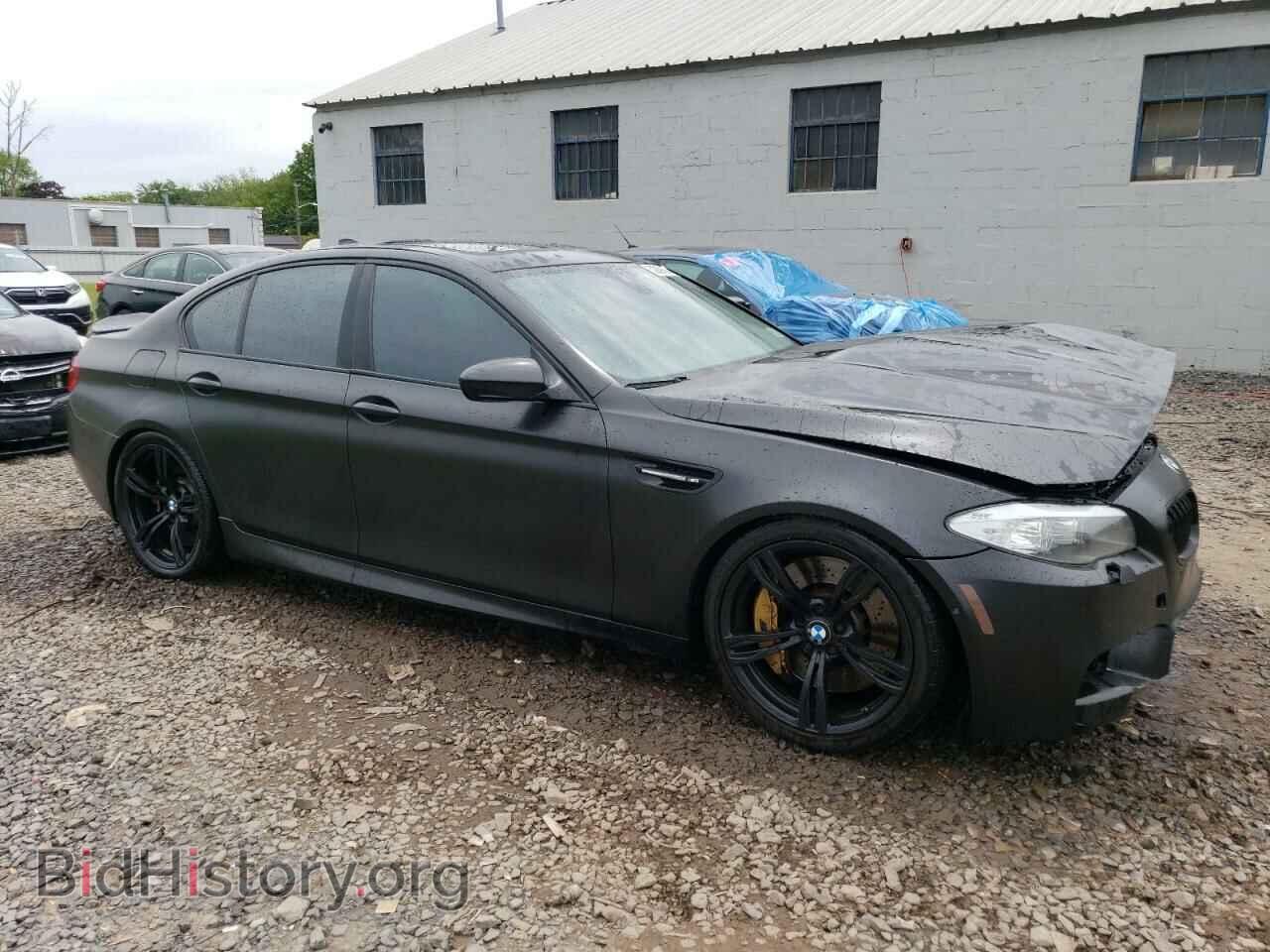 2013 BMW M5 - VIN: WBSFV9C57DD096496 - Фото 4
