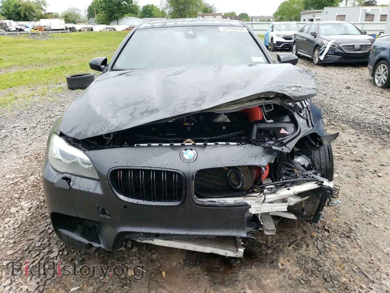 2013 BMW M5 - VIN: WBSFV9C57DD096496 - Фото 5
