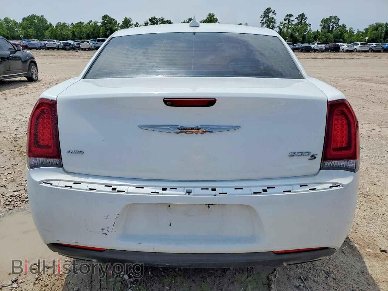 2016 CHRYSLER 300 - VIN: 2C3CCAGG3GH234222 - Фото 6
