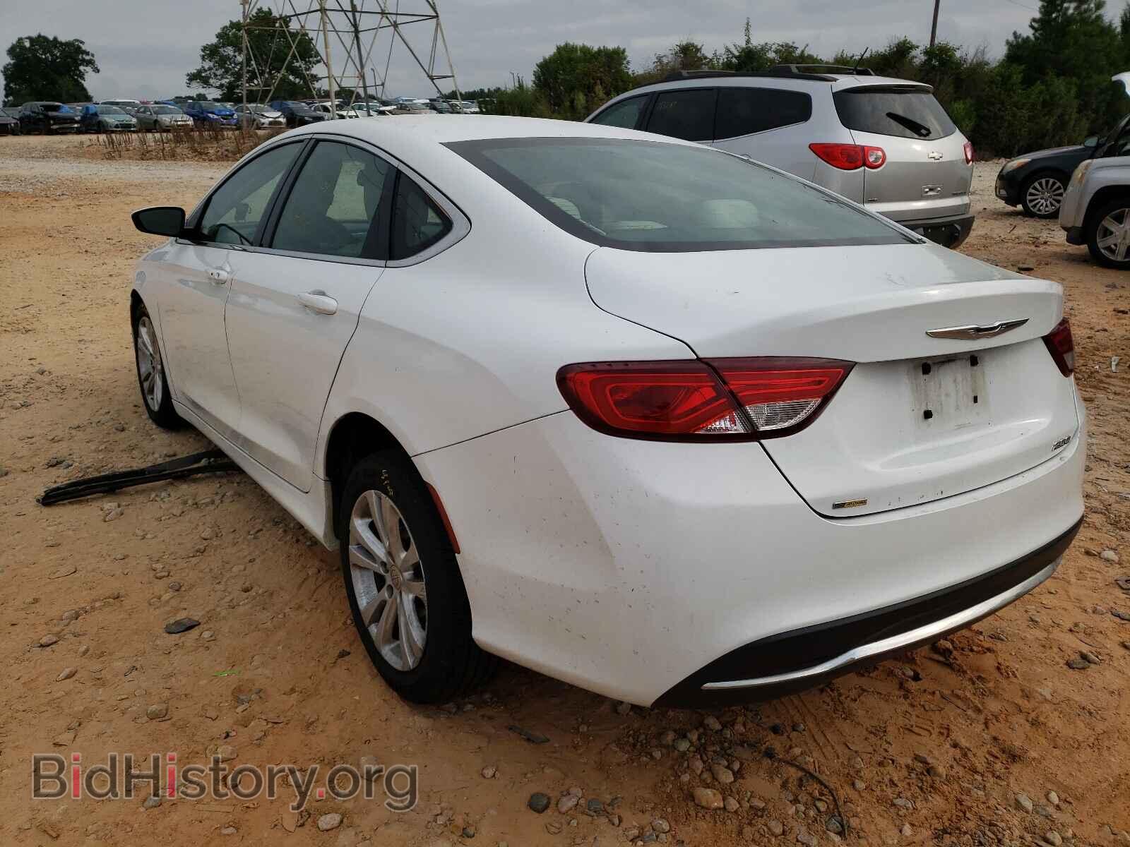 2015 CHRYSLER 200 - VIN: 1C3CCCAB1FN572300 - Фото 3