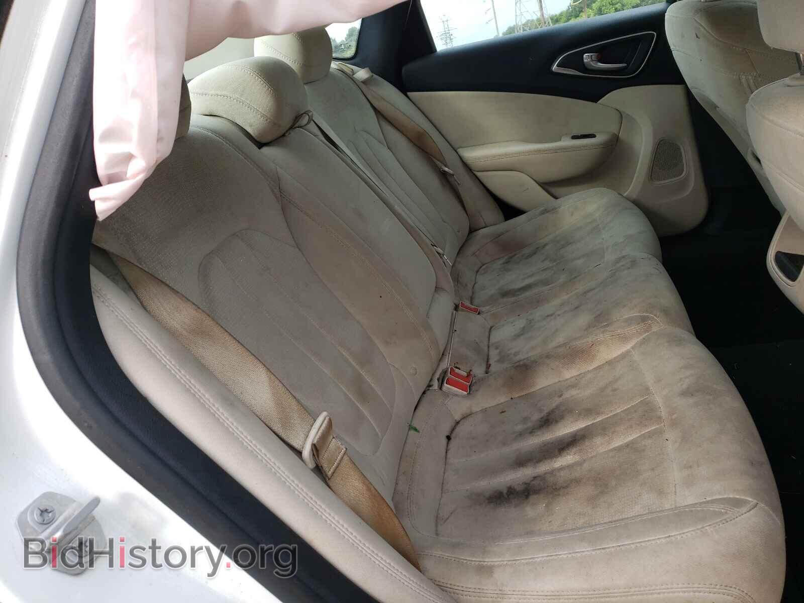 2015 CHRYSLER 200 - VIN: 1C3CCCAB1FN572300 - Фото 6