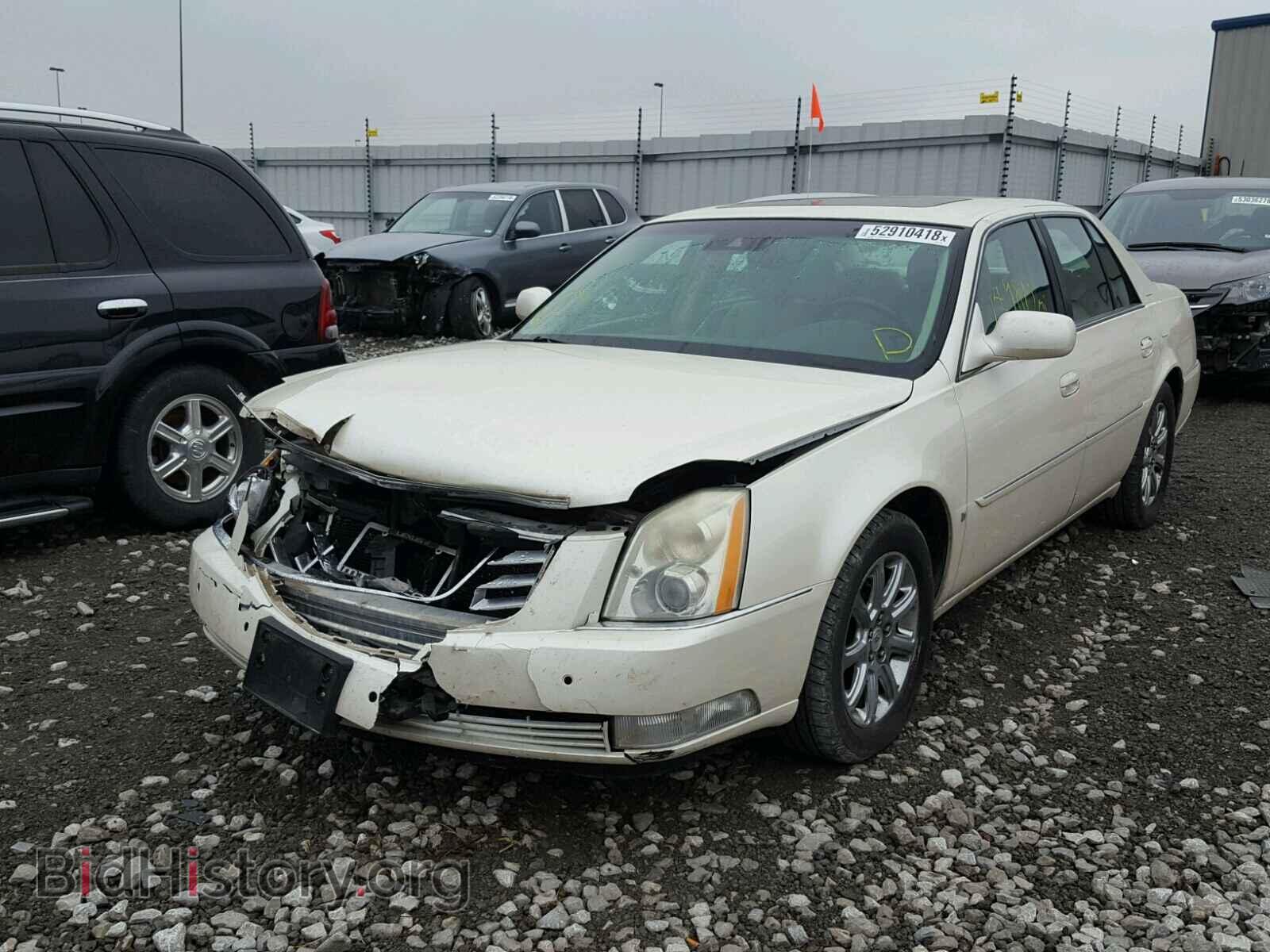 2009 CADILLAC DTS - VIN: 1G6KD57Y09U128558 - Photo 2