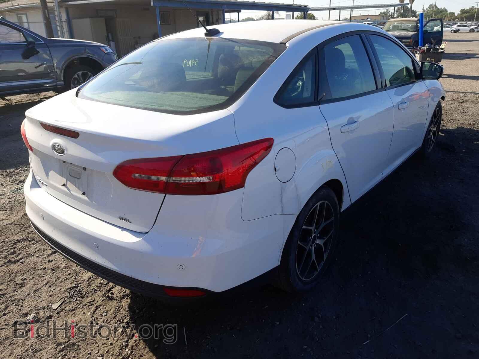 2017 FORD FOCUS - VIN: 1FADP3H24HL325447 - Фото 4
