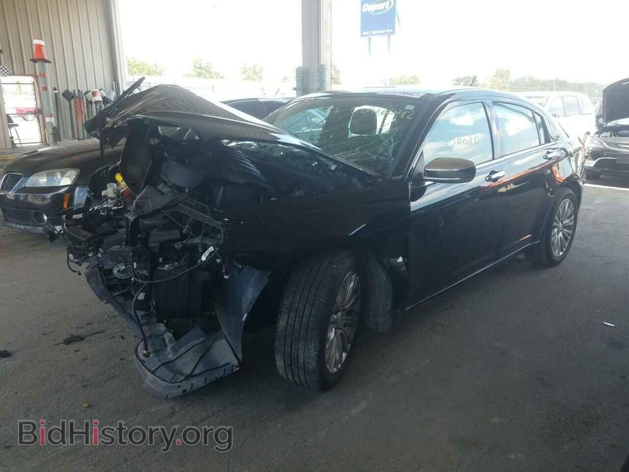 2012 CHRYSLER 200 - VIN: 1C3CCBCG6CN302879 - Фото 2