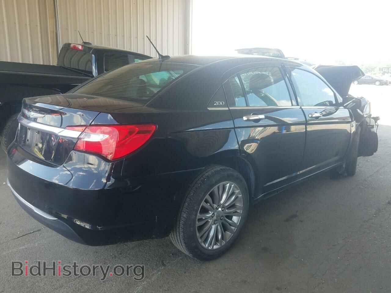2012 CHRYSLER 200 - VIN: 1C3CCBCG6CN302879 - Фото 4
