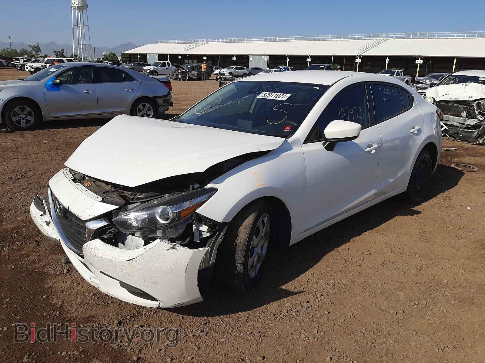 2018 MAZDA 3 - VIN: 3MZBN1U75JM191403 - Фото 2