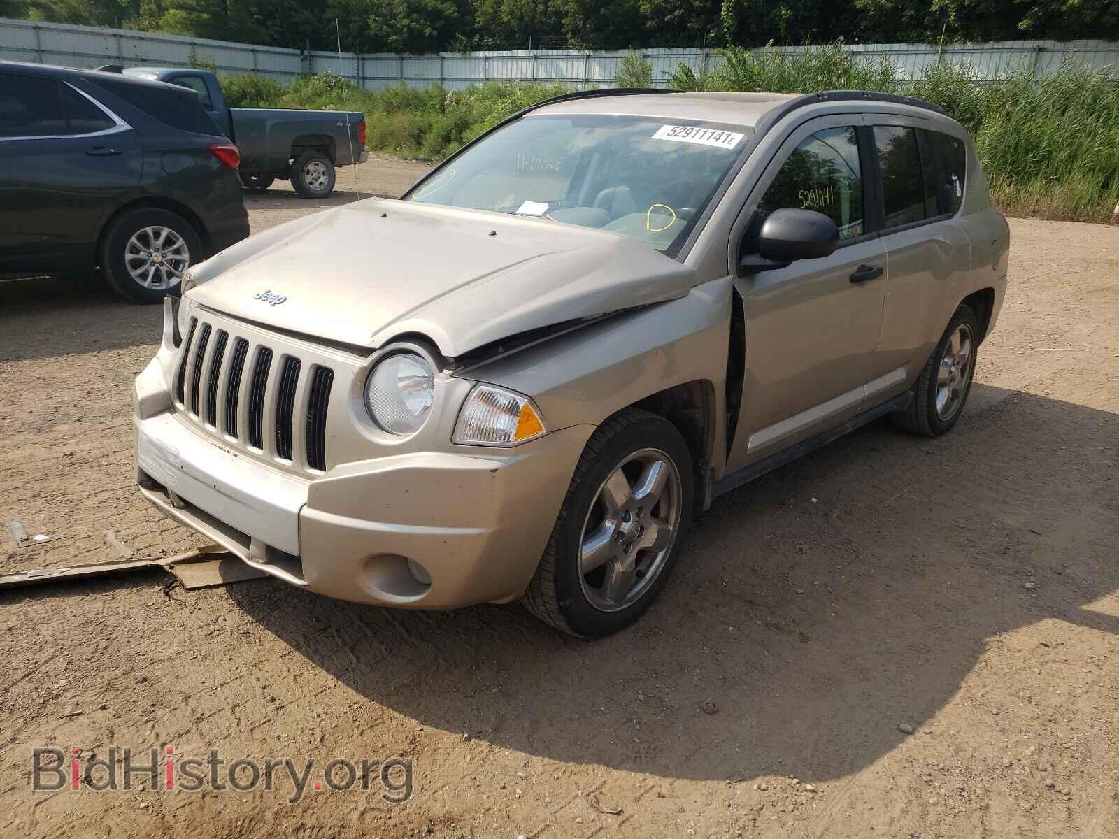 2009 JEEP COMPASS - VIN: 1J4FF57B69D152832 - Photo 2