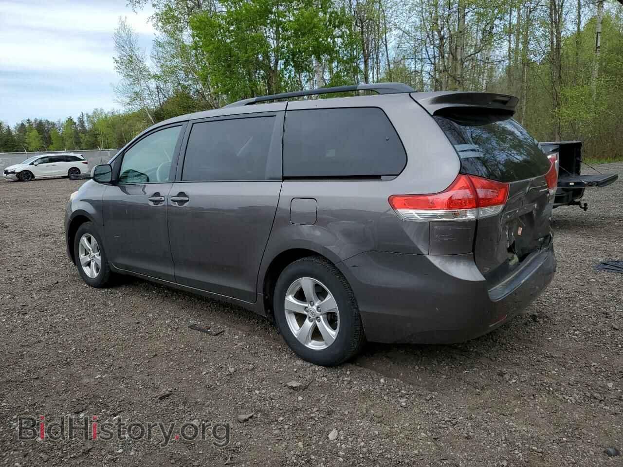 2013 TOYOTA All Models - VIN: 5TDKK3DC9DS381617 - Фото 2
