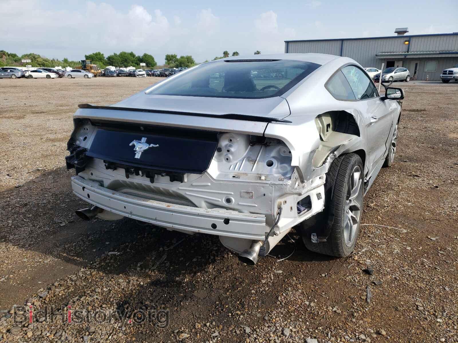 2016 FORD MUSTANG - VIN: 1FA6P8AM7G5220325 - Фото 4