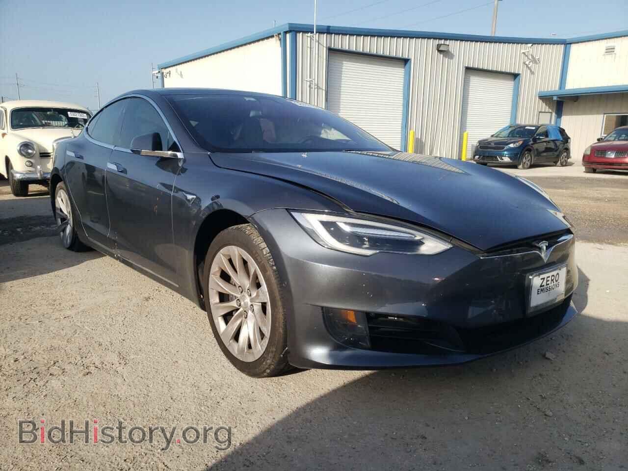 Фотография 5YJSA1E16HF186475 - TESLA MODEL S 2017