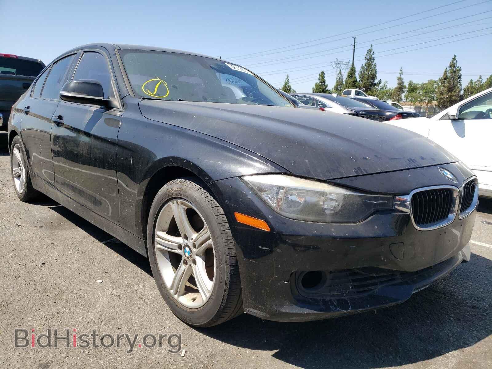 Photo WBA3A5C50CF345431 - BMW 3 SERIES 2012