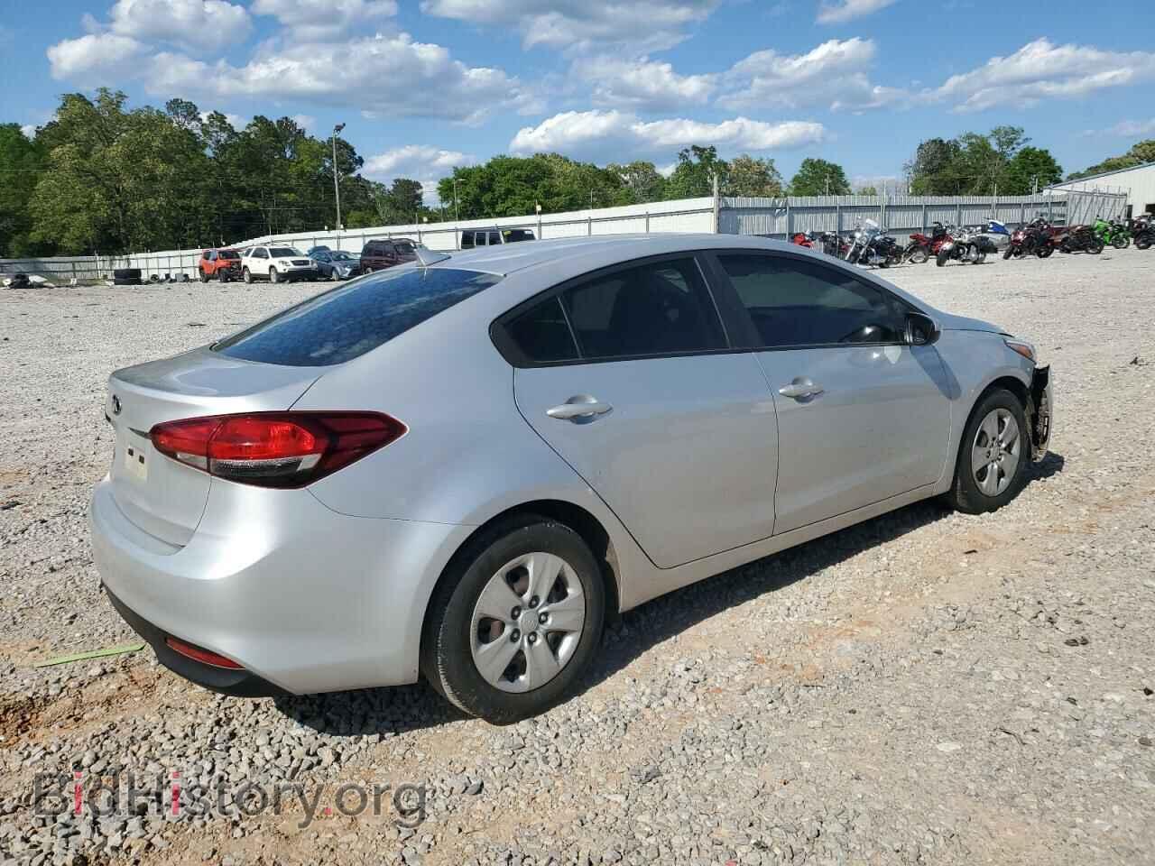 2017 KIA FORTE - VIN: 3KPFK4A77HE067396 - Фото 3