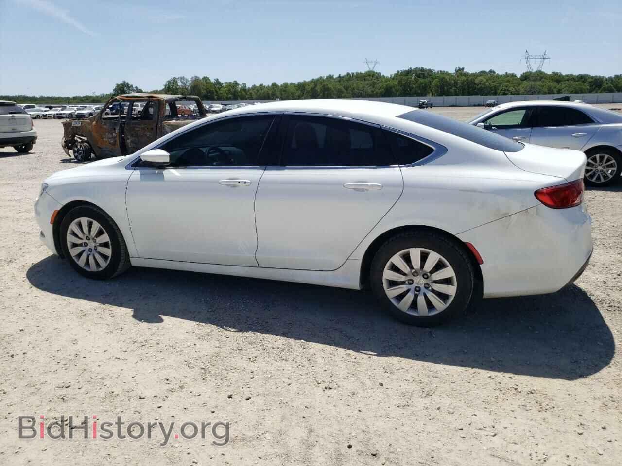 2015 CHRYSLER 200 - VIN: 1C3CCCFB5FN550809 - Фото 2