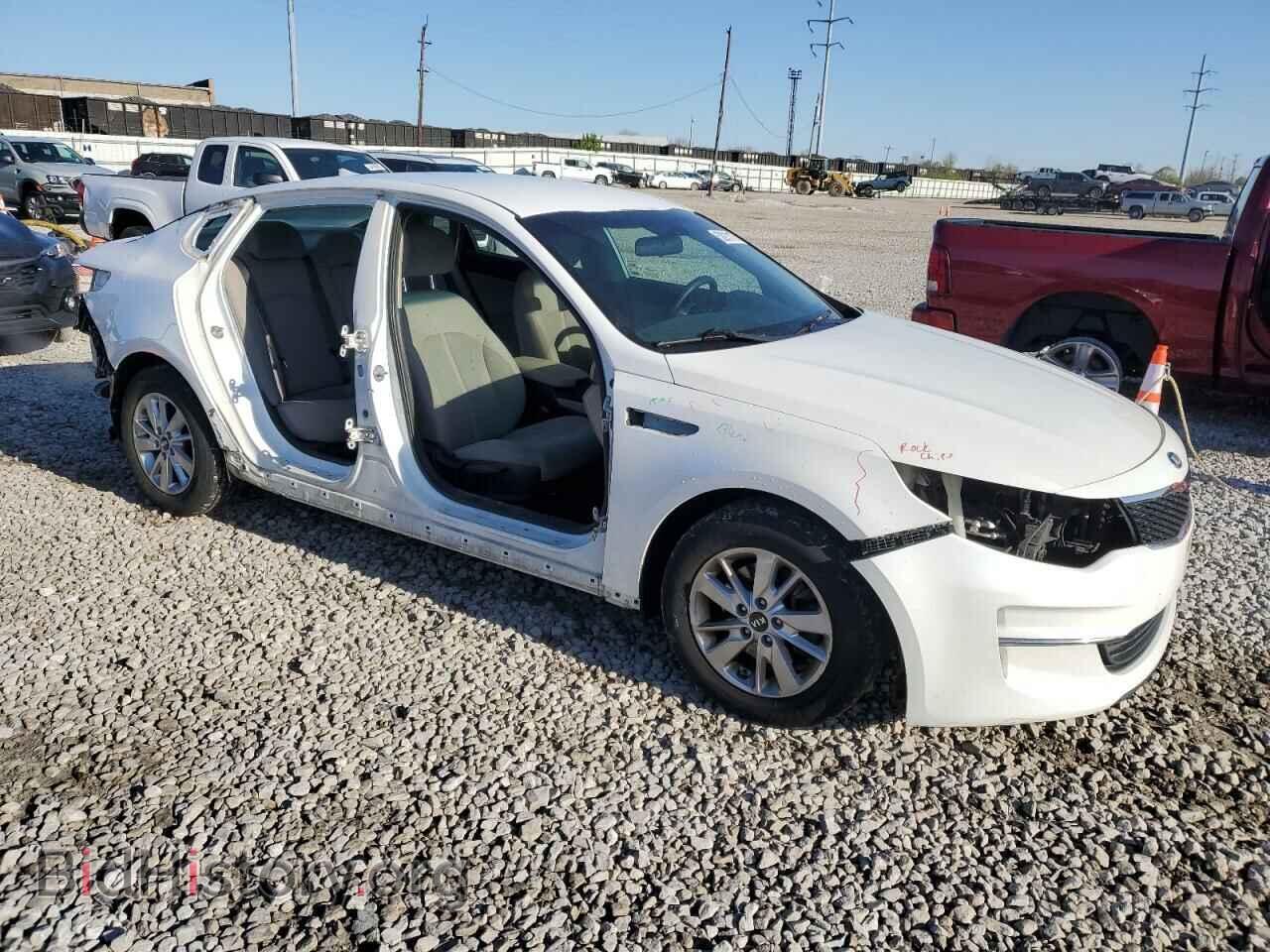 2016 KIA OPTIMA - VIN: KNAGT4L38G5100697 - Photo 4