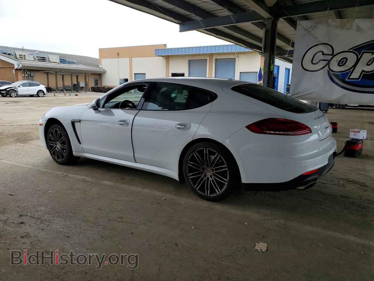2016 PORSCHE PANAMERA - VIN: WP0AA2A72GL007131 - Photo 2