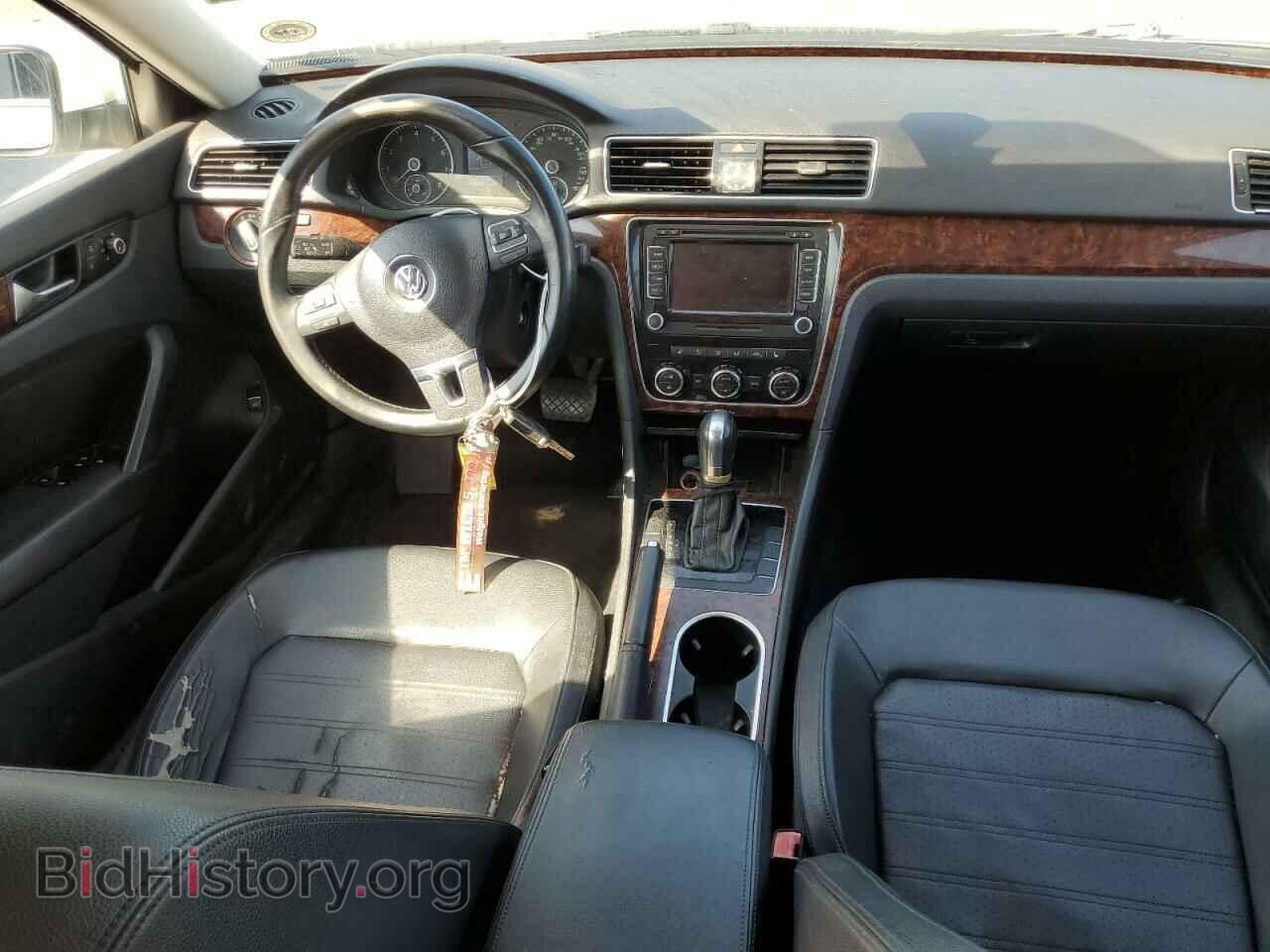 2013 VOLKSWAGEN PASSAT - VIN: 1VWCH7A37DC005575 - Фото 8
