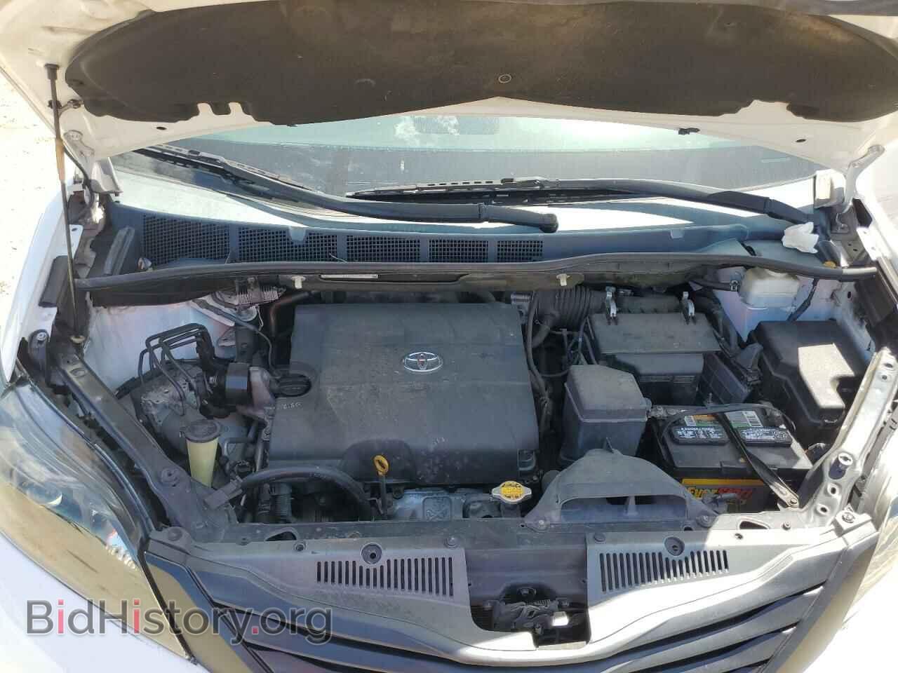 2011 TOYOTA All Models - VIN: 5TDYK3DC9BS172045 - Фото 12
