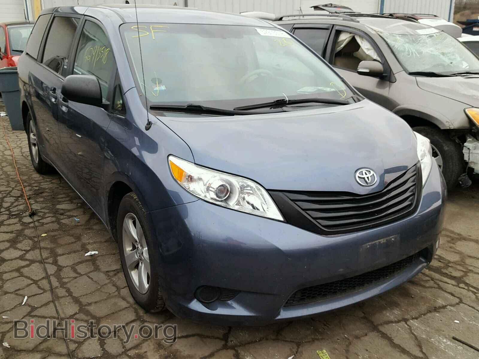 Photo 5TDZK3DC8DS341494 - TOYOTA SIENNA BAS 2013