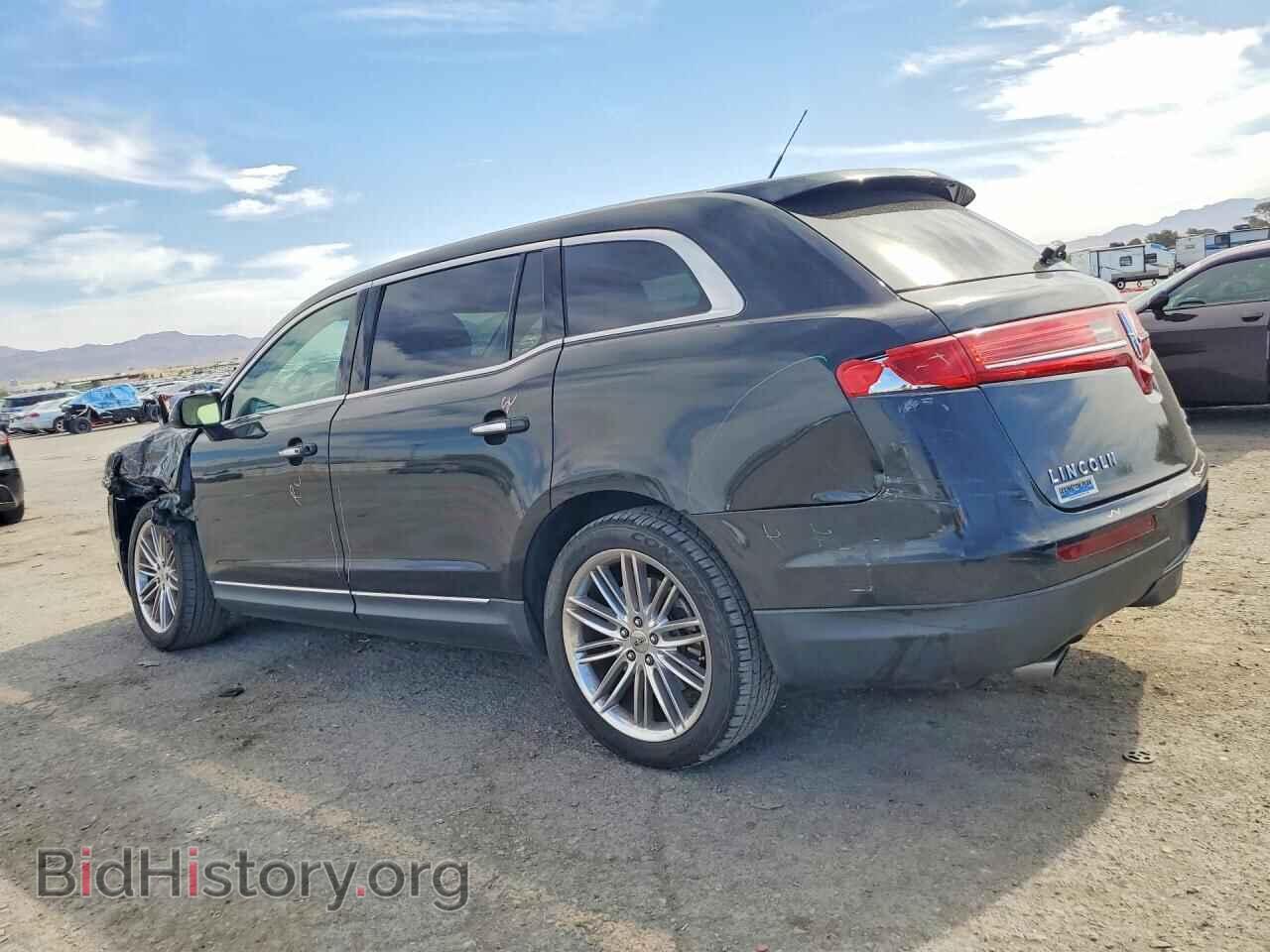 2015 LINCOLN MKT - VIN: 2LMHJ5AT7FBL03192 - Фото 2