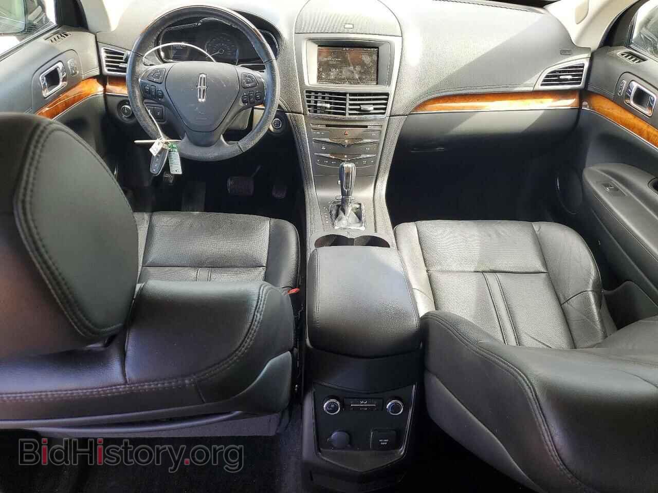 2015 LINCOLN MKT - VIN: 2LMHJ5AT7FBL03192 - Фото 8