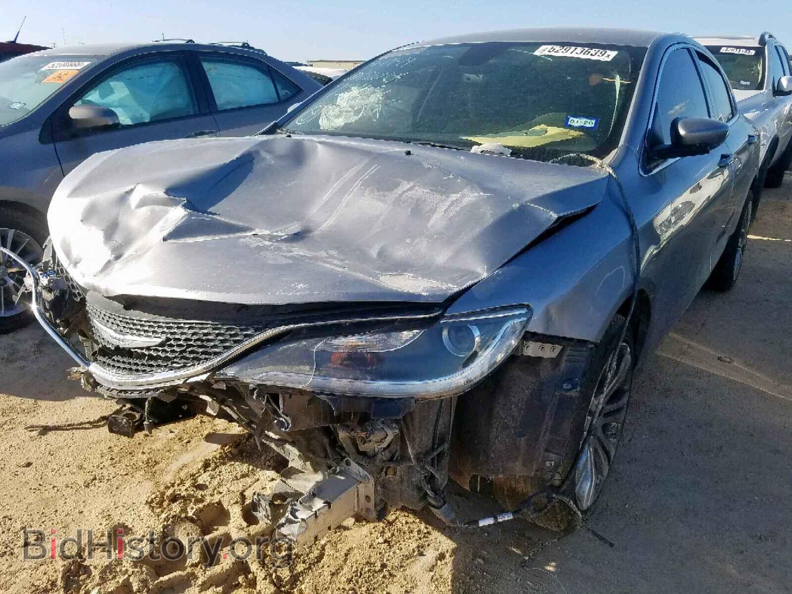 2015 CHRYSLER 200 - VIN: 1C3CCCABXFN754691 - Photo 2